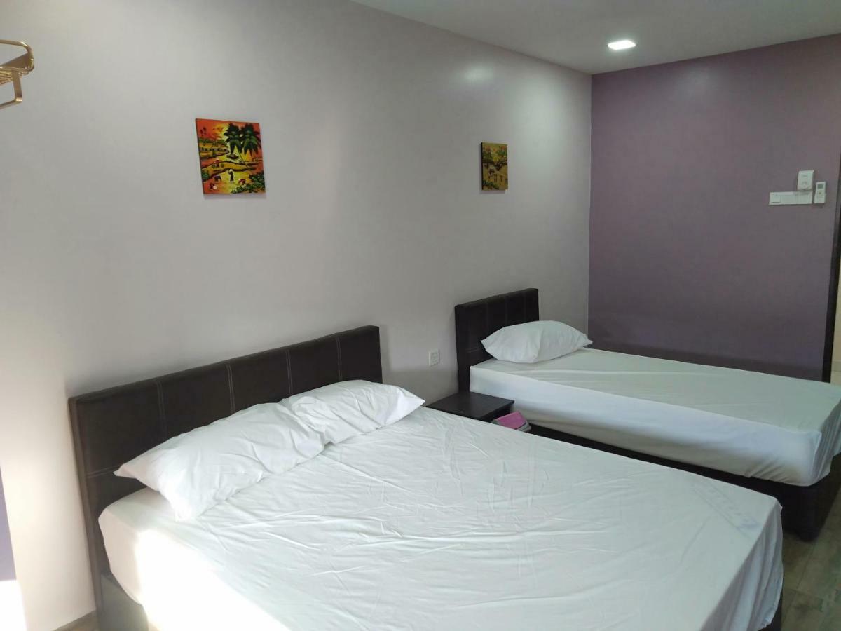 Purple Dream Home Teluk Panglima Garang Dış mekan fotoğraf